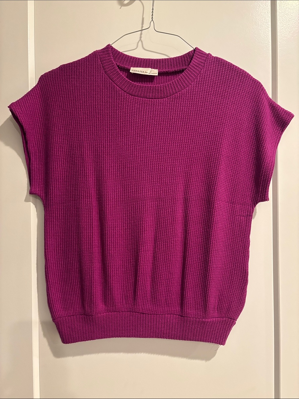 Zenana Women’s Short Sleeve Sweater Small